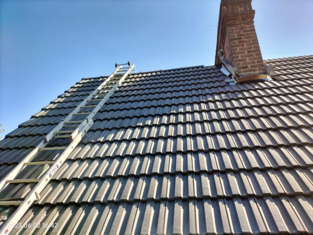 new tile roof surrey 21 - Roofers Surrey Ltd